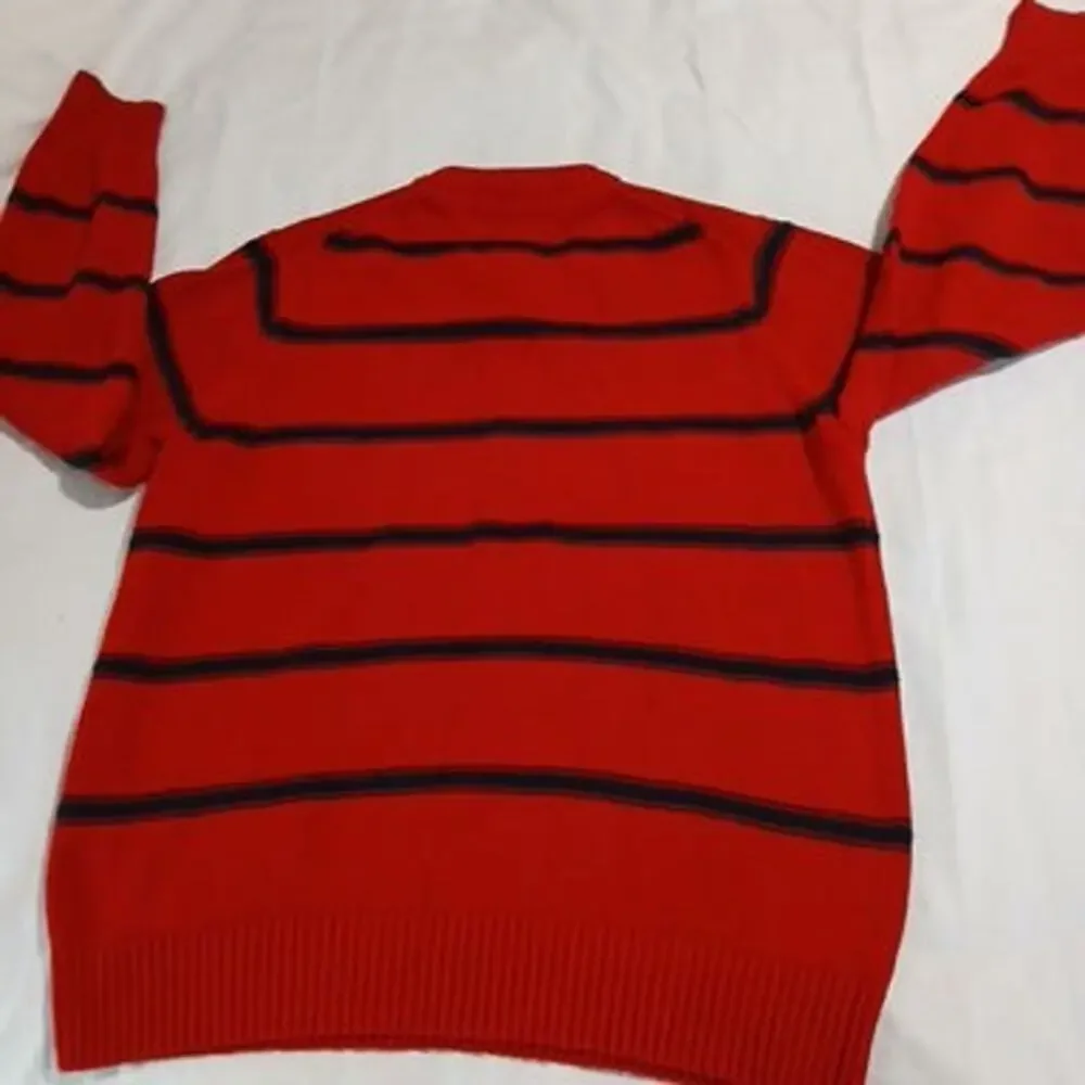 Tommy Hilfiger Men's Medium Red/Blue Striped 100% Cotton Long-Sleeved Sweater